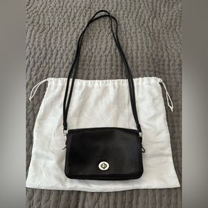 COACH Vintage Dinky Purse